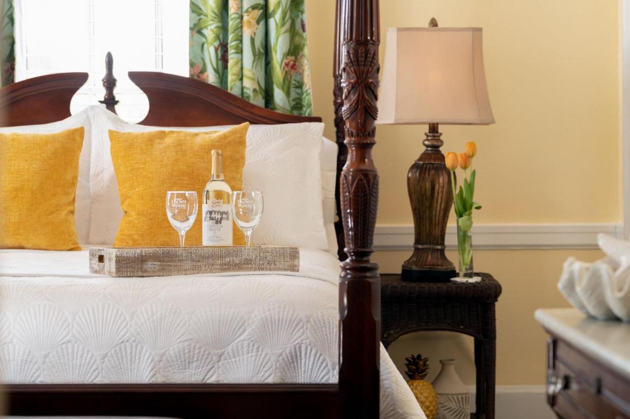 Magnolia Manor And Chapel Bed and Breakfast Humboldt Εξωτερικό φωτογραφία